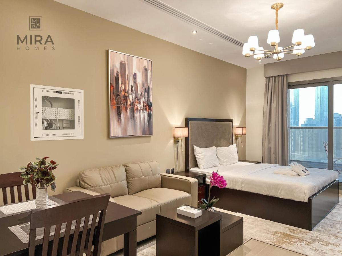 Mira Holiday Homes - Lovely Studio With Burj Khalifa View ドバイ エクステリア 写真