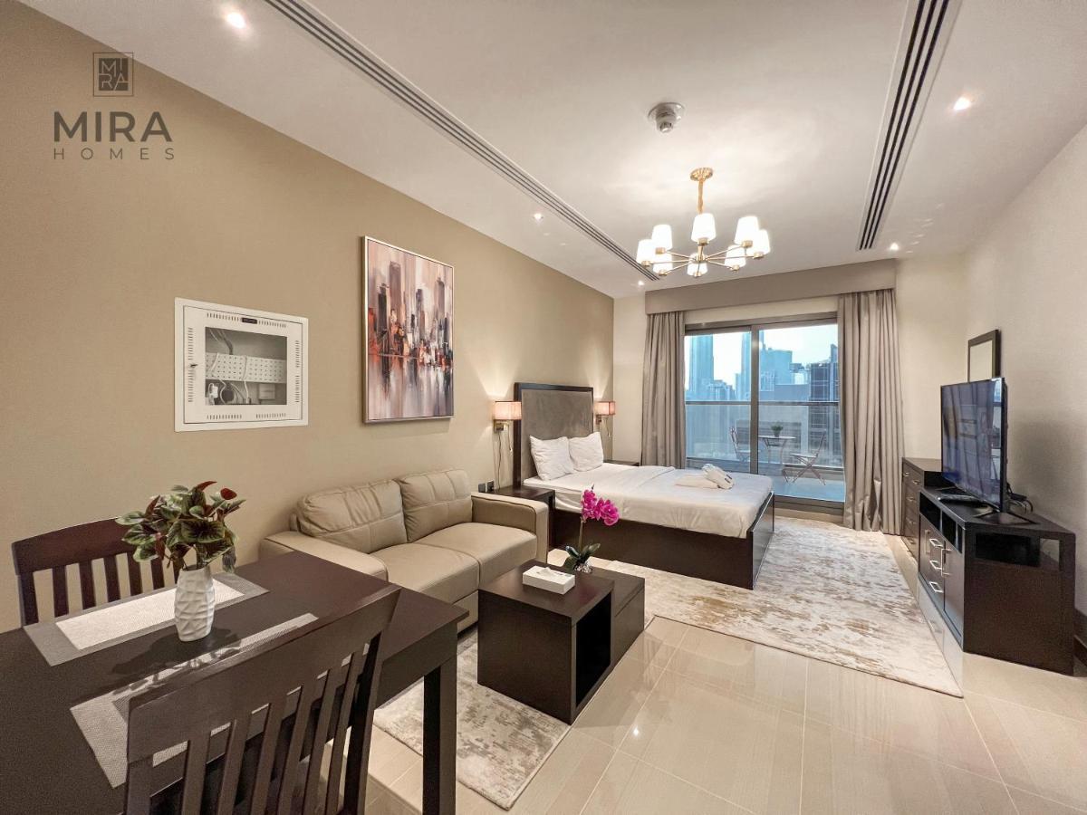 Mira Holiday Homes - Lovely Studio With Burj Khalifa View ドバイ エクステリア 写真