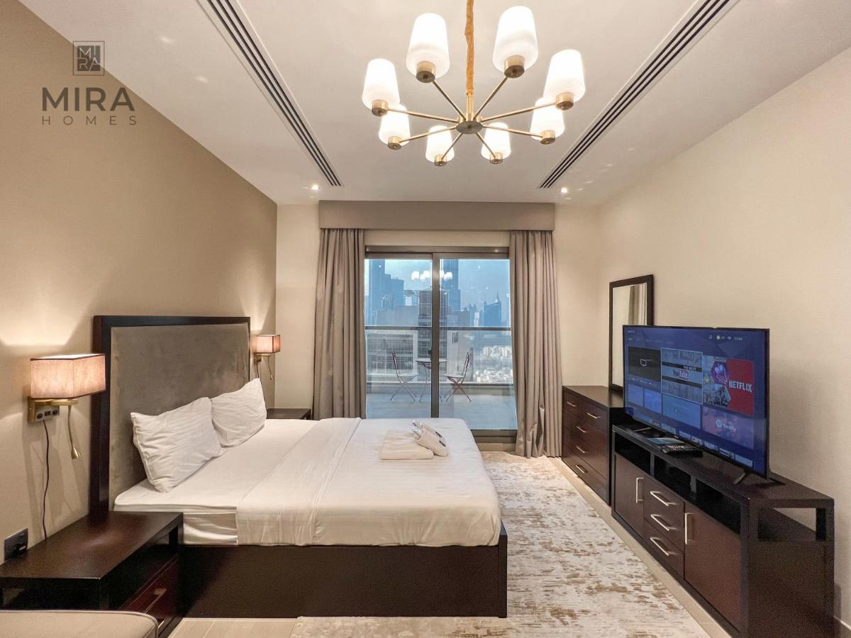 Mira Holiday Homes - Lovely Studio With Burj Khalifa View ドバイ エクステリア 写真